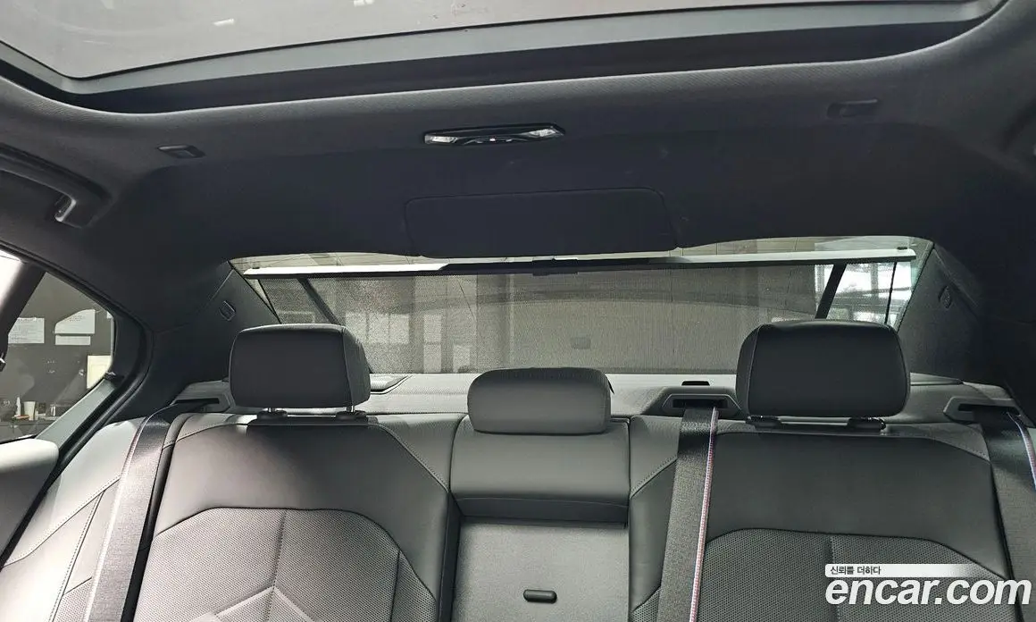 BMW 5 серия 2025 2.0 автомат (гидро), фото 33 BMW 5 серия 2025 2.0 автомат (гидро), фото 33