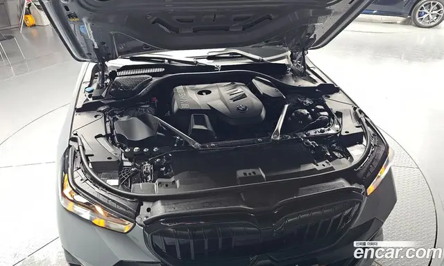 BMW 5 серия 2025 2.0 автомат (гидро), миниатюра 5 BMW 5 серия 2025 2.0 автомат (гидро), миниатюра 5