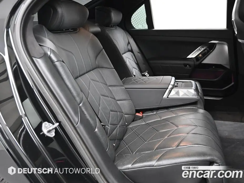 BMW 7 серия 2023 3.0 автомат (гидро), фото 12 BMW 7 серия 2023 3.0 автомат (гидро), фото 12
