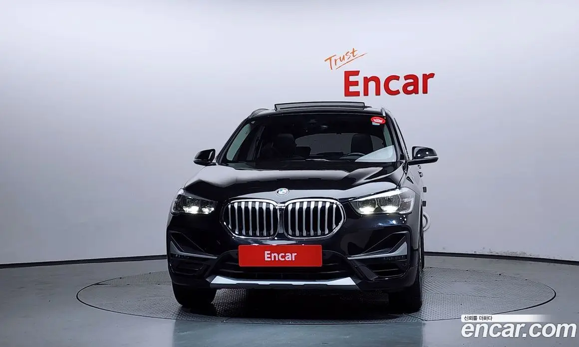 BMW X1 2022 2.0 автомат (гидро), фото 3 BMW X1 2022 2.0 автомат (гидро), фото 3