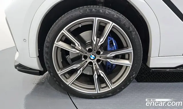 BMW X6 2021 4.4 автомат (гидро), миниатюра 5 BMW X6 2021 4.4 автомат (гидро), миниатюра 5