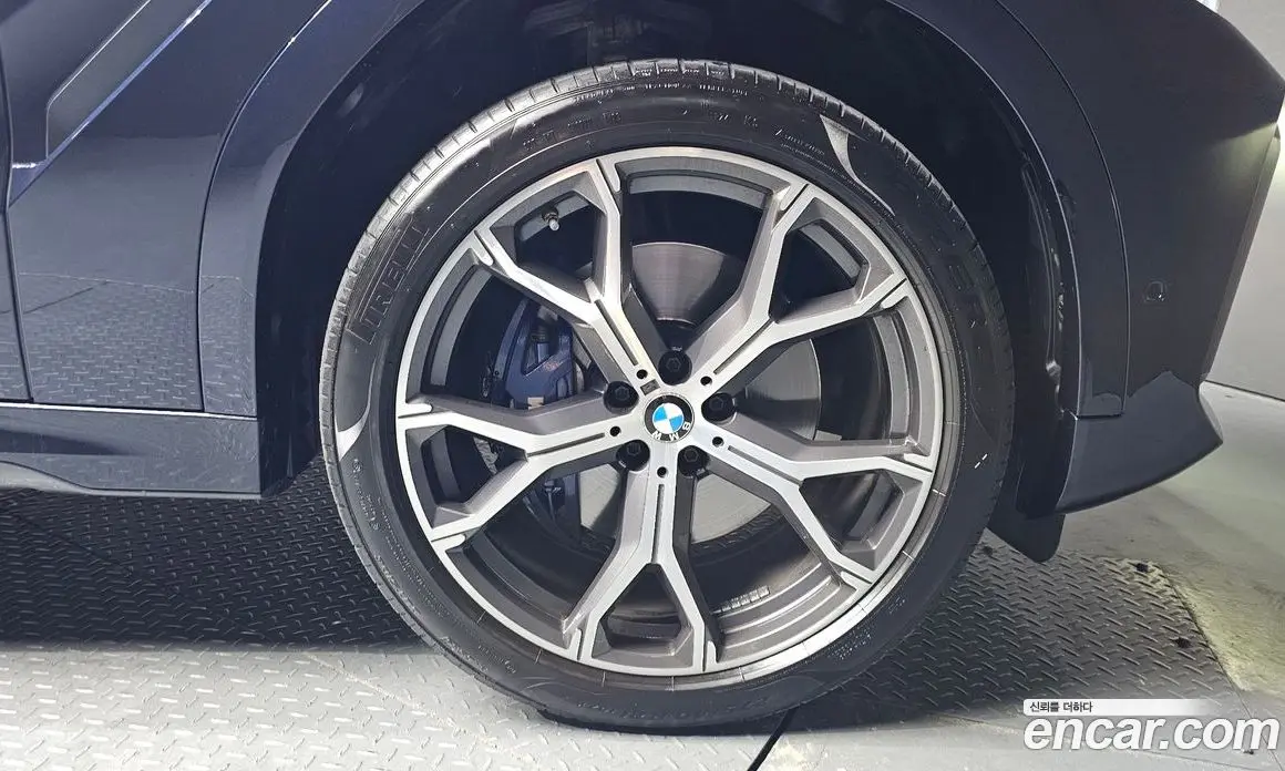 BMW X6 2021 3.0 автомат (гидро), фото 6 BMW X6 2021 3.0 автомат (гидро), фото 6