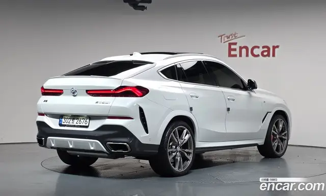 BMW X6 2022 4.4 автомат (гидро), миниатюра 1