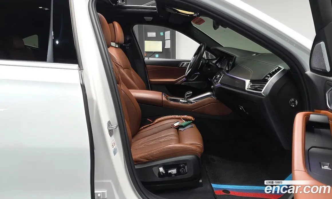 BMW X6 2022 4.4 автомат (гидро), фото 15