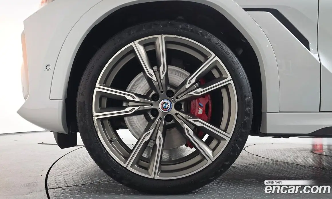 BMW X6 2022 4.4 автомат (гидро), фото 4