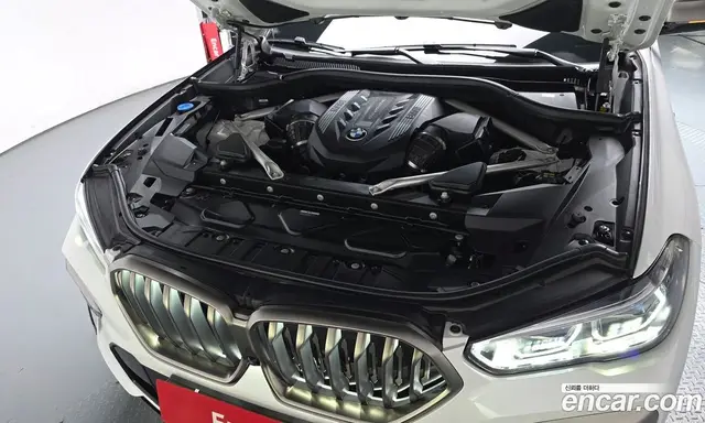 BMW X6 2022 4.4 автомат (гидро), миниатюра 5 BMW X6 2022 4.4 автомат (гидро), миниатюра 5