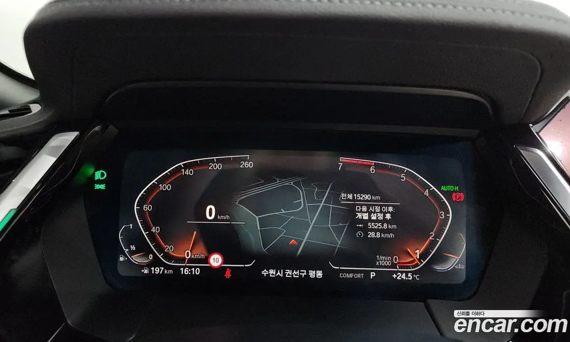 BMW Z4 2024 2.0 автомат (гидро), фото 11
