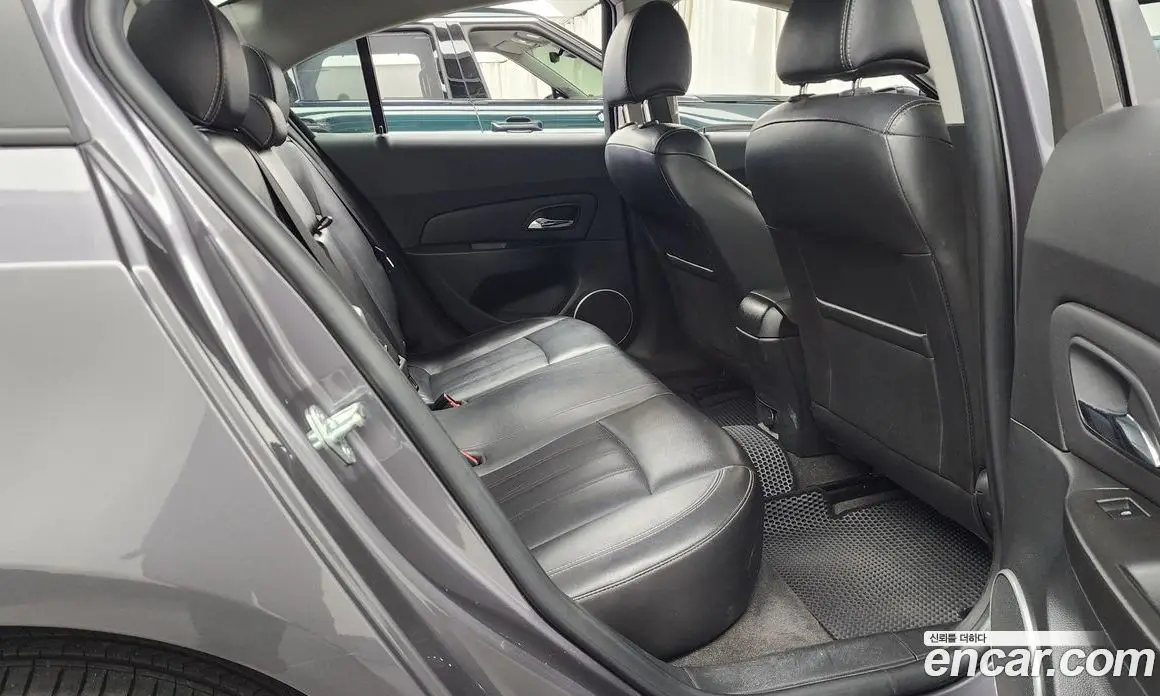 Chevrolet Cruze 2014 1.4 автомат (гидро), фото 12 Chevrolet Cruze 2014 1.4 автомат (гидро), фото 12