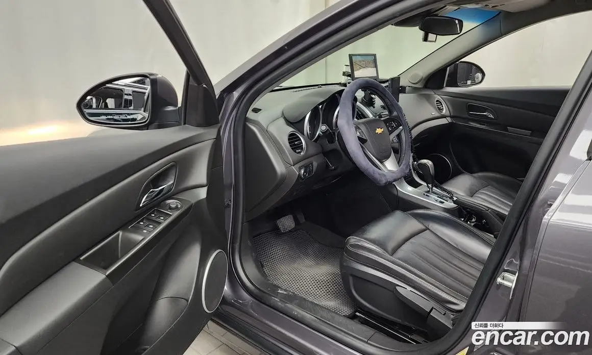 Chevrolet Cruze 2014 1.4 автомат (гидро), фото 10 Chevrolet Cruze 2014 1.4 автомат (гидро), фото 10