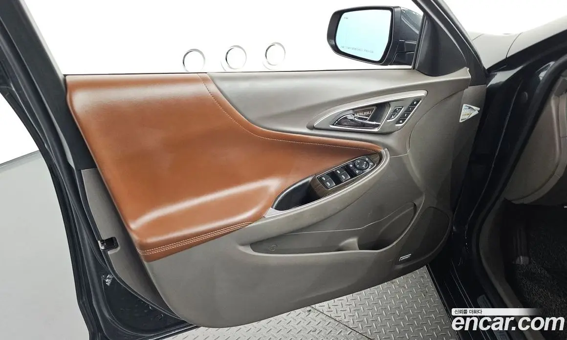 Chevrolet Malibu 2016 2.0 автомат (гидро), фото 14 Chevrolet Malibu 2016 2.0 автомат (гидро), фото 14