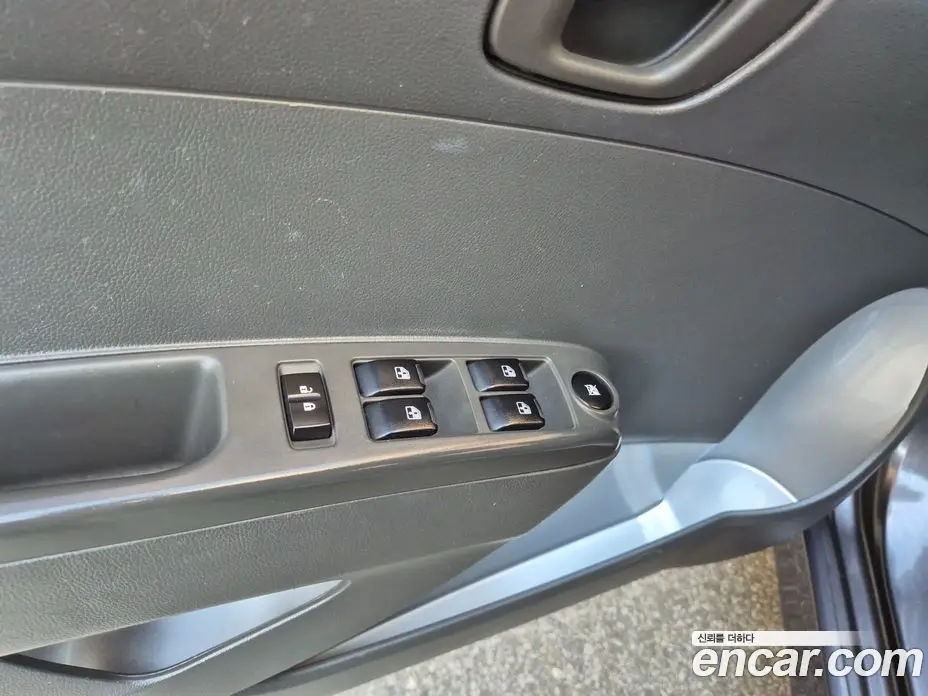 Chevrolet Spark 2013 1.0 автомат (гидро), фото 11
