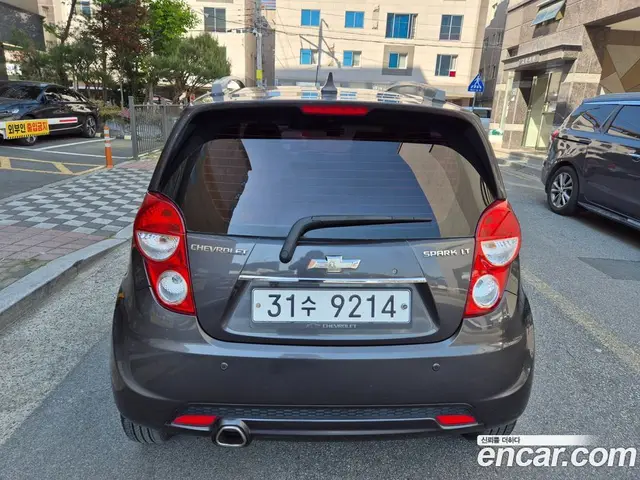 Chevrolet Spark 2013 1.0 автомат (гидро), миниатюра 5