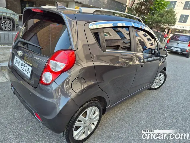 Chevrolet Spark 2013 1.0 автомат (гидро), миниатюра 6