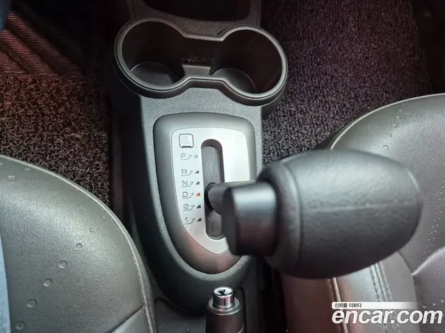 Chevrolet Spark 2013 1.0 автомат (гидро), миниатюра 9