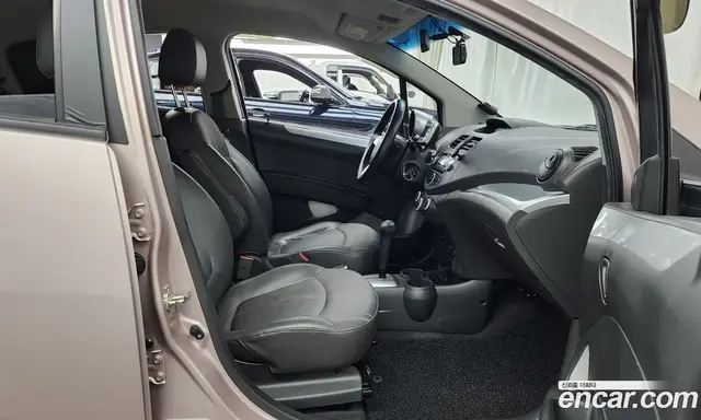 Chevrolet Spark 2013 1.0 автомат (гидро), миниатюра 11