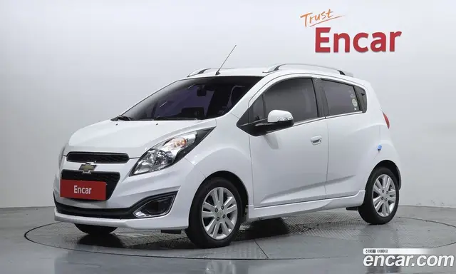 Chevrolet Spark 2015 1.0 автомат (гидро), миниатюра 1