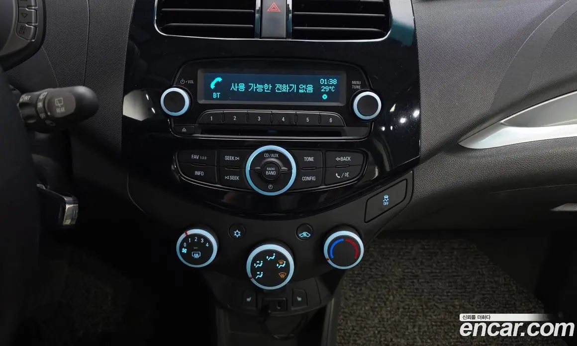 Chevrolet Spark 2015 1.0 автомат (гидро), фото 16