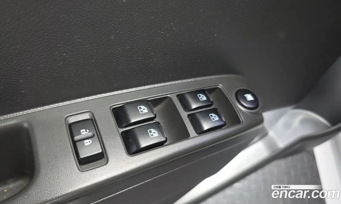Chevrolet Spark 2015 1.0 автомат (гидро), фото 19