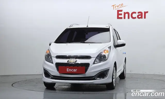 Chevrolet Spark 2015 1.0 автомат (гидро), миниатюра 3