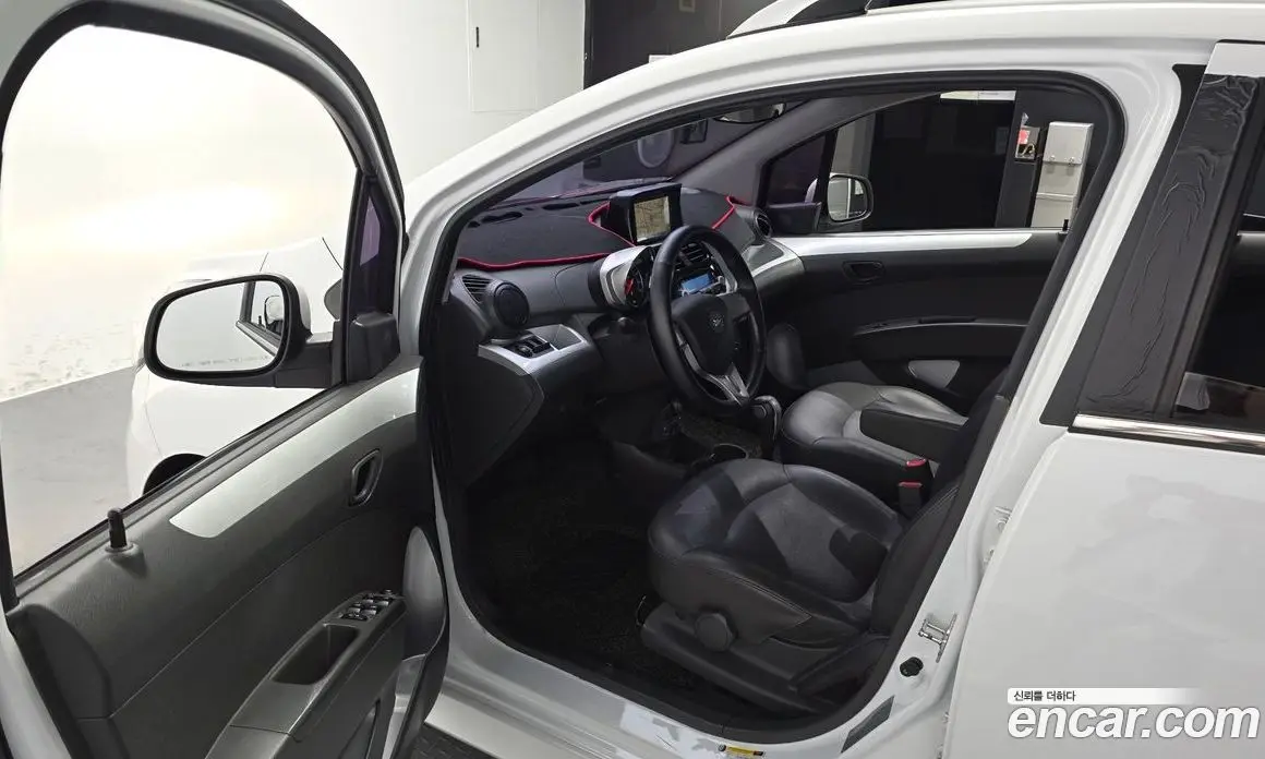 Chevrolet Spark 2015 1.0 автомат (гидро), фото 10