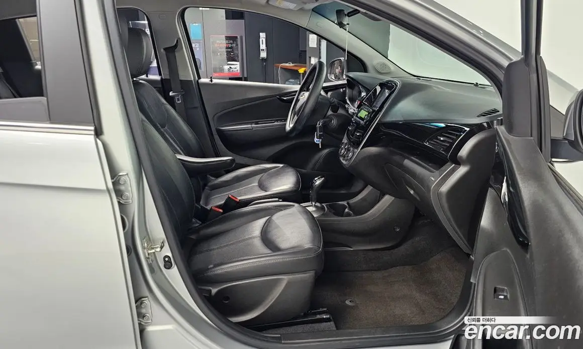 Chevrolet Spark 2016 1.0 автомат (гидро), фото 11