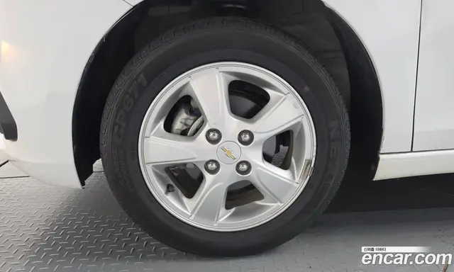 Chevrolet Spark 2016 1.0 автомат (гидро), миниатюра 5