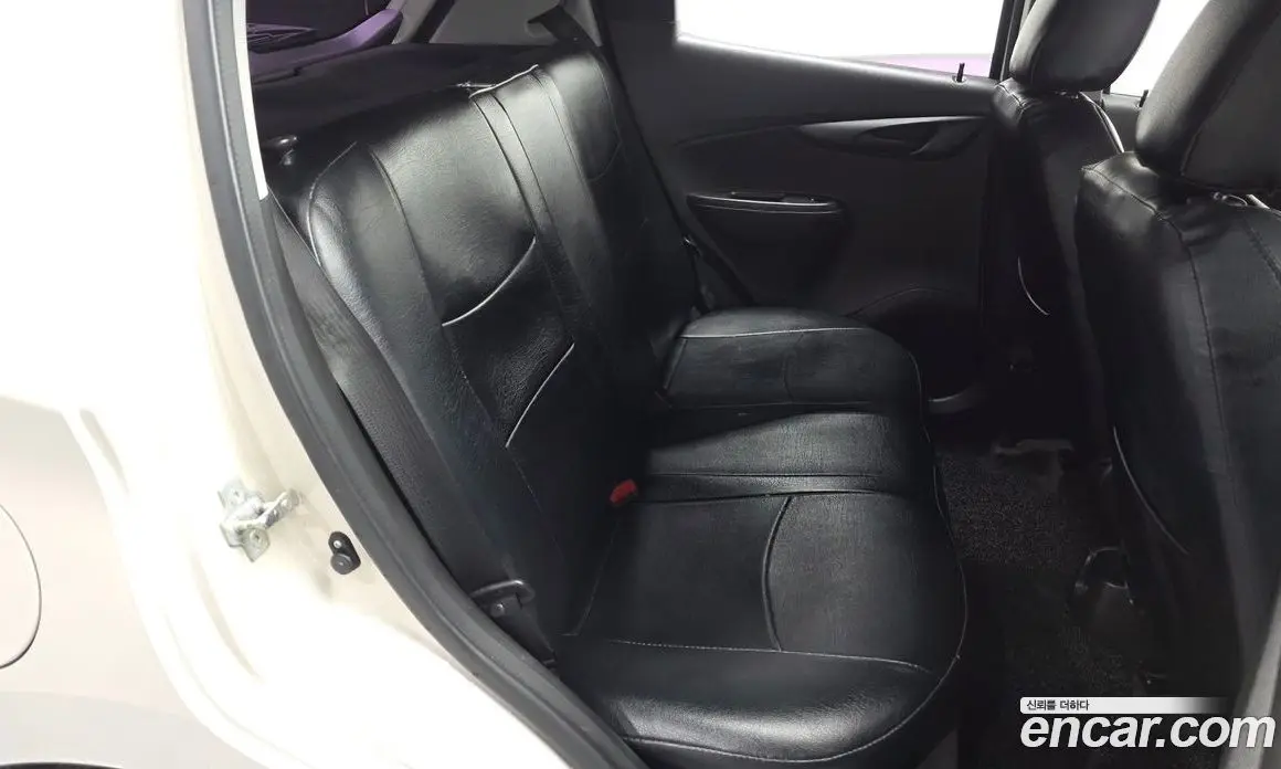 Chevrolet Spark 2016 1.0 автомат (гидро), фото 17 Chevrolet Spark 2016 1.0 автомат (гидро), фото 17
