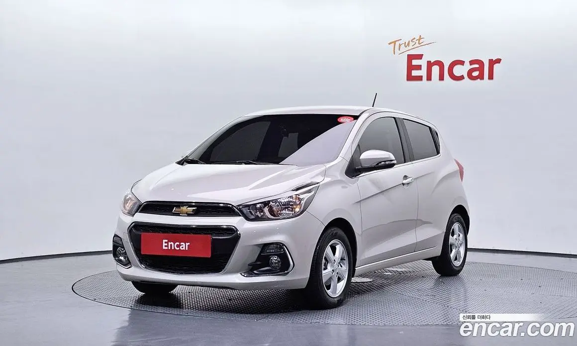 Chevrolet Spark 2017 1.0 автомат (гидро), фото 1 Chevrolet Spark 2017 1.0 автомат (гидро), фото 1