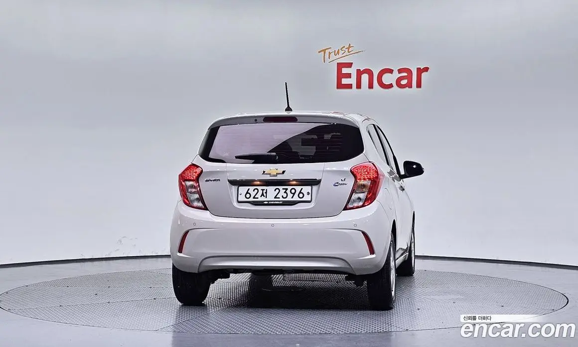 Chevrolet Spark 2017 1.0 автомат (гидро), фото 4 Chevrolet Spark 2017 1.0 автомат (гидро), фото 4