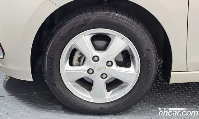Chevrolet Spark 2017 1.0 автомат (гидро), миниатюра 5 Chevrolet Spark 2017 1.0 автомат (гидро), миниатюра 5