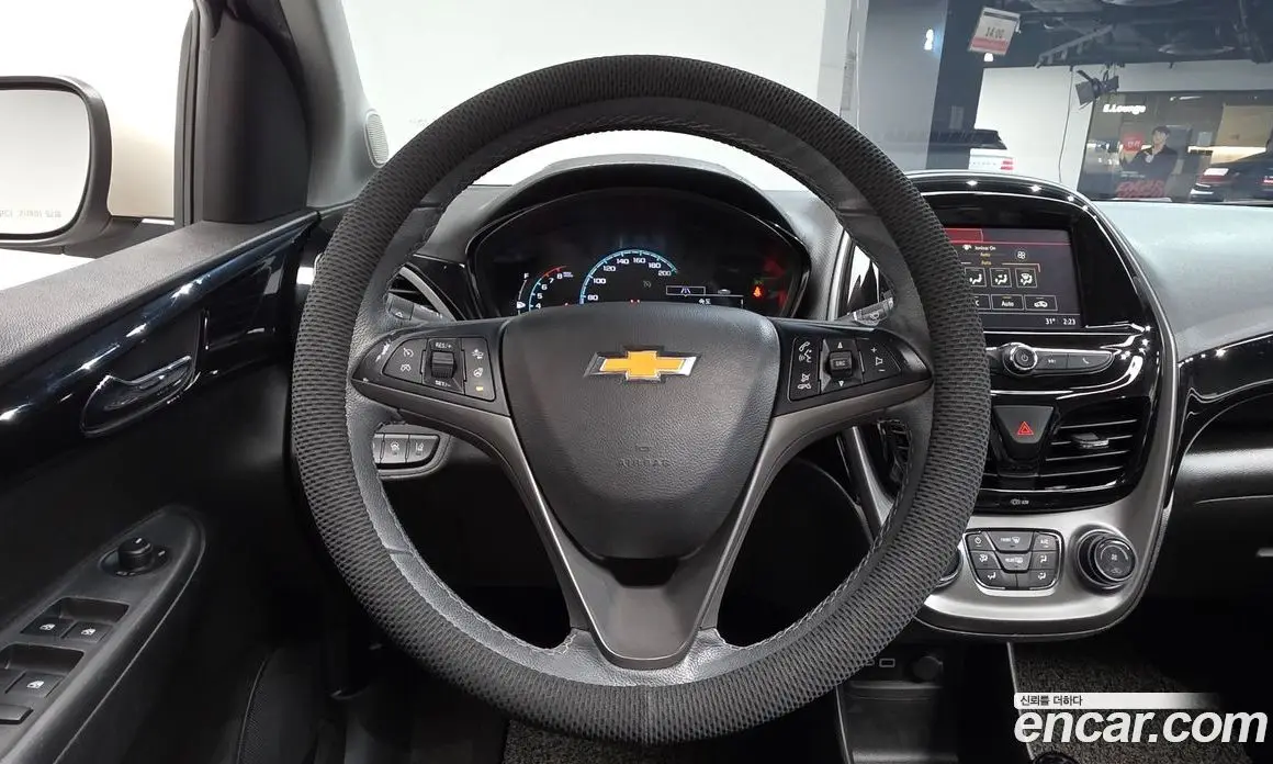 Chevrolet Spark 2018 1.0 автомат (гидро), фото 17