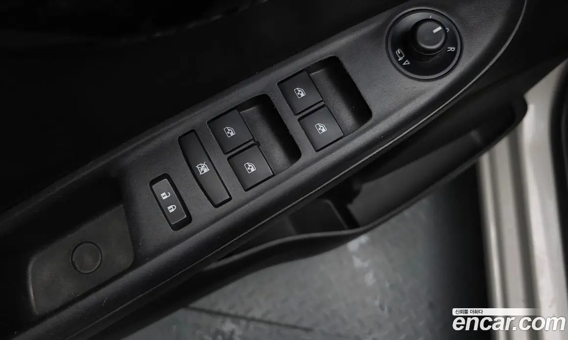 Chevrolet Spark 2018 1.0 автомат (гидро), фото 27