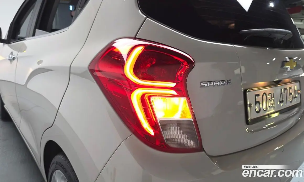 Chevrolet Spark 2018 1.0 автомат (гидро), фото 8