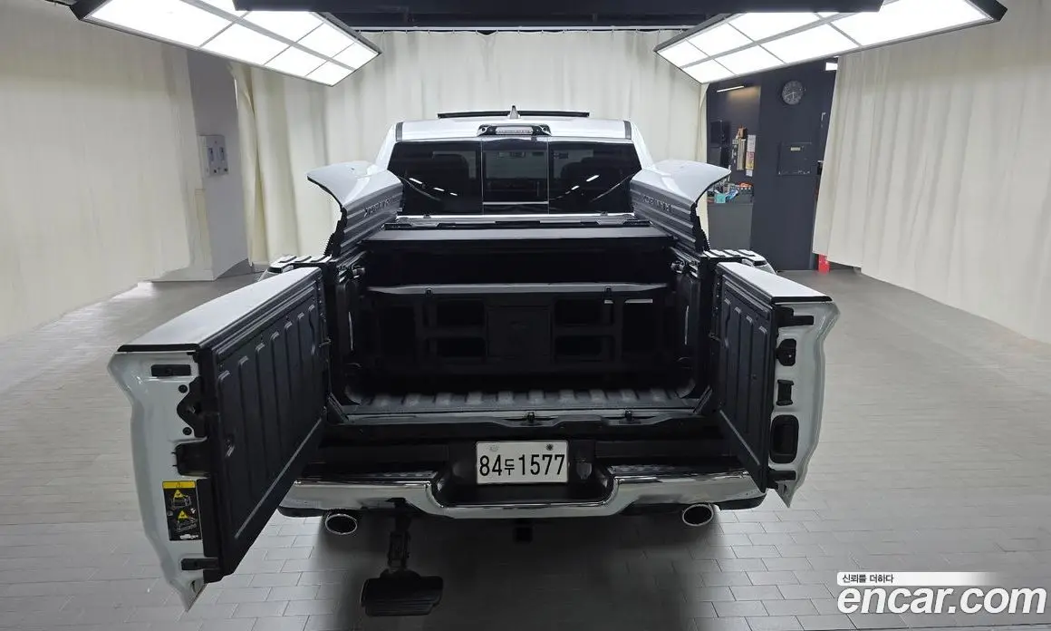 Dodge Ram Pick Up 2021 5.7 автомат (гидро), фото 20 Dodge Ram Pick Up 2021 5.7 автомат (гидро), фото 20