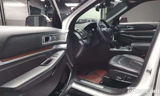 Ford Explorer 2018 2.3 автомат (гидро), миниатюра 10 Ford Explorer 2018 2.3 автомат (гидро), миниатюра 10