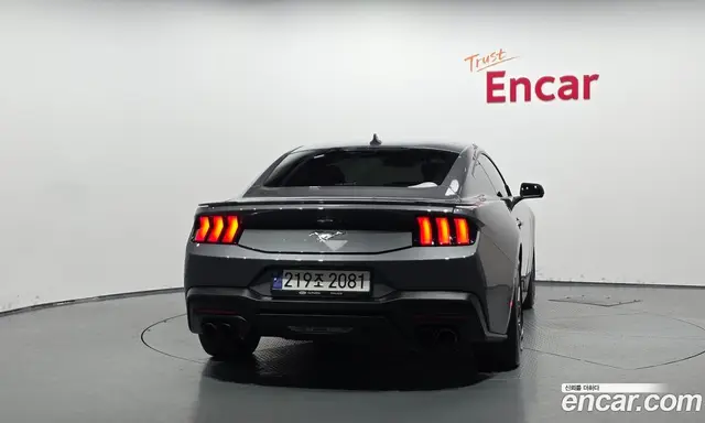 Ford Mustang 2024 2.3 автомат (гидро), миниатюра 4 Ford Mustang 2024 2.3 автомат (гидро), миниатюра 4
