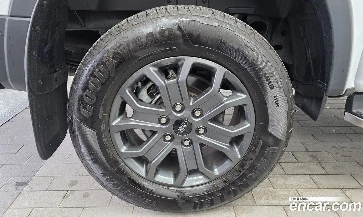 Ford Ranger 2023 2.0 автомат (гидро), фото 5 Ford Ranger 2023 2.0 автомат (гидро), фото 5