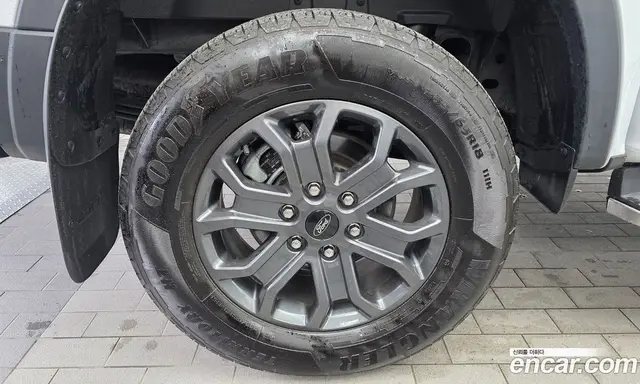 Ford Ranger 2023 2.0 автомат (гидро), миниатюра 5 Ford Ranger 2023 2.0 автомат (гидро), миниатюра 5