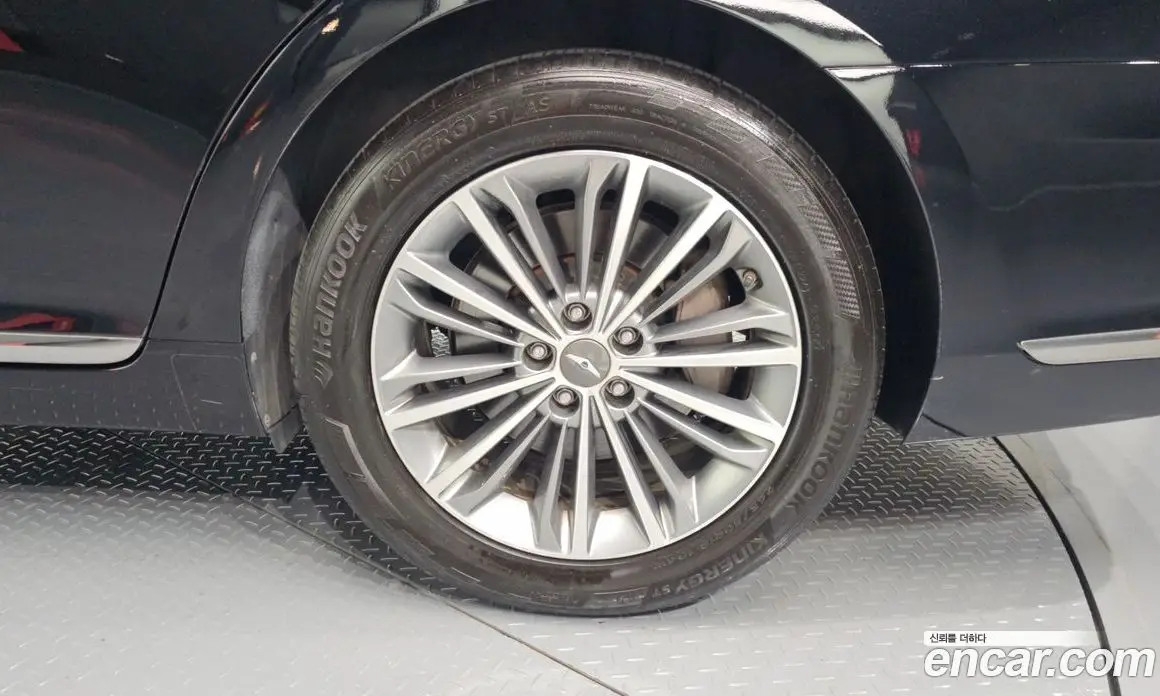 Genesis EQ900 2016 3.3 автомат (гидро), фото 6 Genesis EQ900 2016 3.3 автомат (гидро), фото 6
