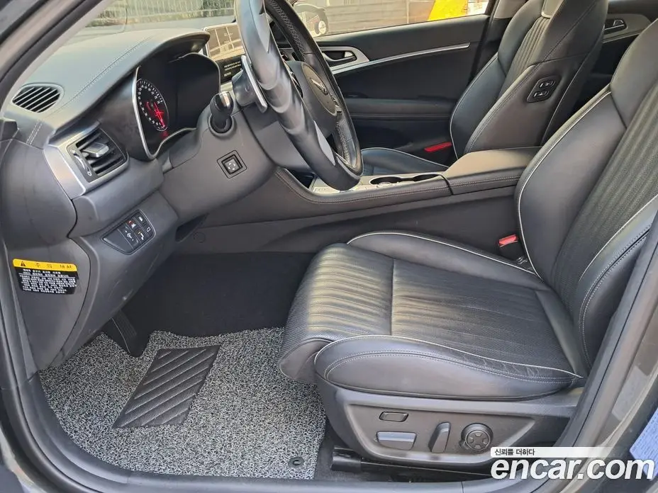 Genesis G70 2018 2.0 автомат (гидро), фото 6 Genesis G70 2018 2.0 автомат (гидро), фото 6
