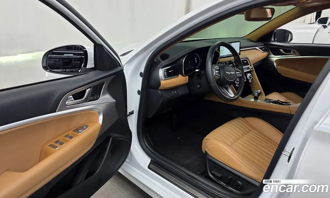 Genesis G70 2022 2.0 автомат (гидро), фото 13 Genesis G70 2022 2.0 автомат (гидро), фото 13