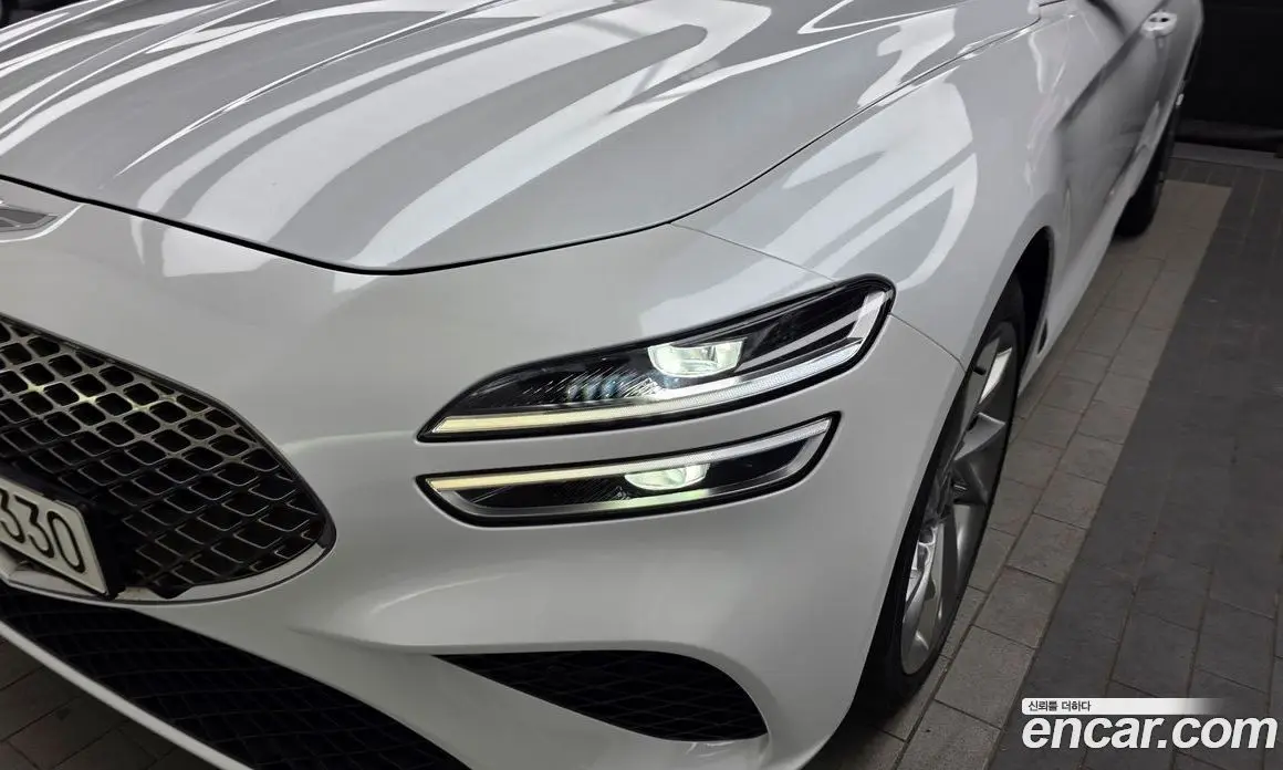 Genesis G70 2022 2.0 автомат (гидро), фото 8 Genesis G70 2022 2.0 автомат (гидро), фото 8