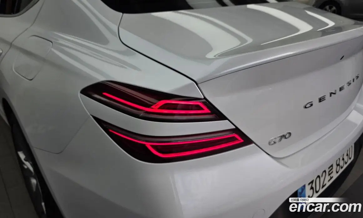 Genesis G70 2022 2.0 автомат (гидро), фото 9 Genesis G70 2022 2.0 автомат (гидро), фото 9