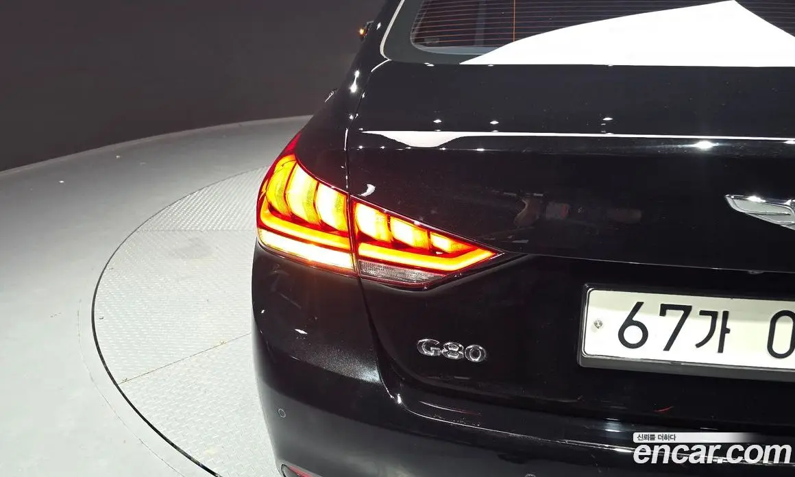 Genesis G80 2016 3.3 автомат (гидро), фото 9 Genesis G80 2016 3.3 автомат (гидро), фото 9