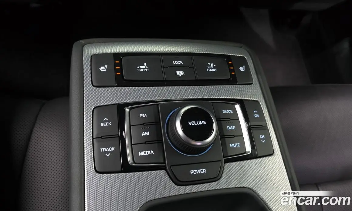 Genesis G80 2018 3.3 автомат (гидро), фото 16 Genesis G80 2018 3.3 автомат (гидро), фото 16