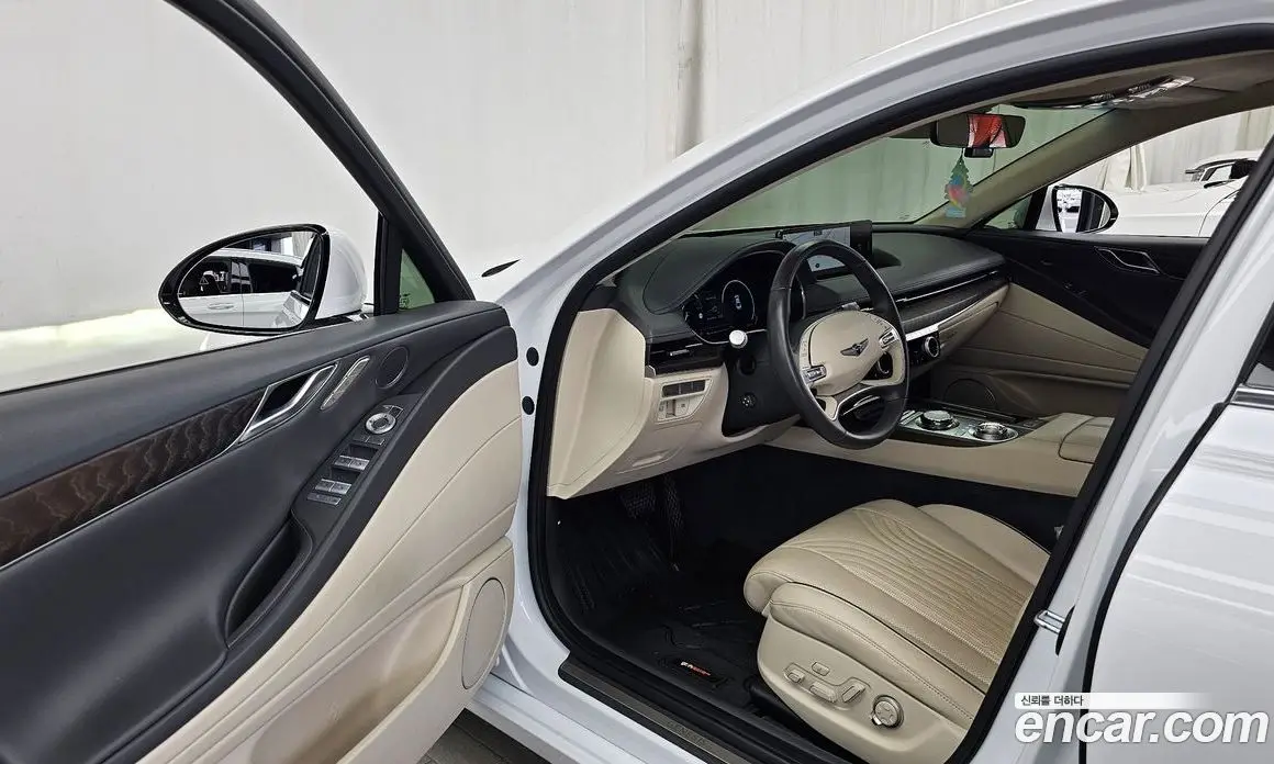 Genesis G80 2023 2.5 автомат (гидро), фото 13 Genesis G80 2023 2.5 автомат (гидро), фото 13