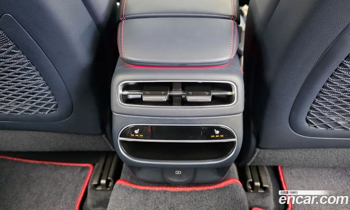 Genesis GV70 2022 2.5 автомат (гидро), фото 19 Genesis GV70 2022 2.5 автомат (гидро), фото 19