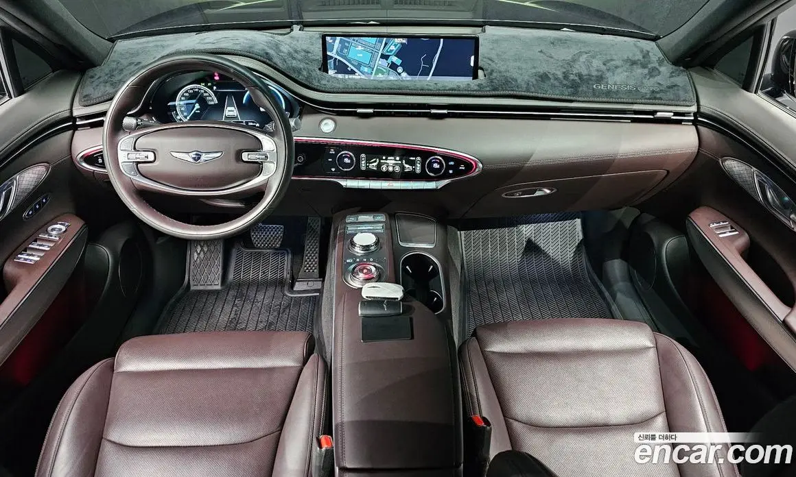 Genesis GV70 2022 2.5 автомат (гидро), фото 9 Genesis GV70 2022 2.5 автомат (гидро), фото 9
