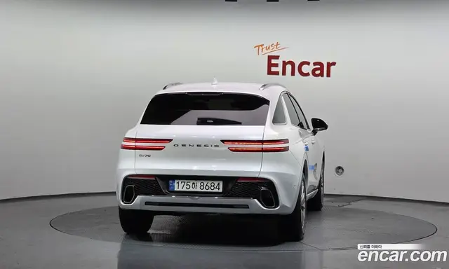 Genesis GV70 2023 2.5 автомат (гидро), миниатюра 4 Genesis GV70 2023 2.5 автомат (гидро), миниатюра 4