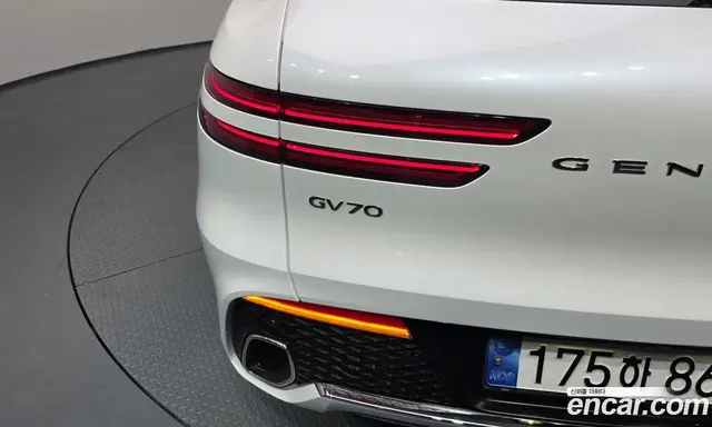 Genesis GV70 2023 2.5 автомат (гидро), миниатюра 9 Genesis GV70 2023 2.5 автомат (гидро), миниатюра 9